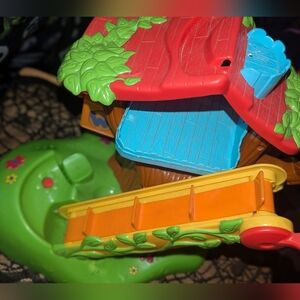 HASBRO WEEBLES Playhouse -No Sound 2009